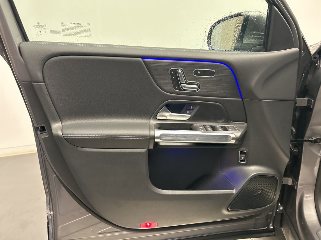 Thumbnail: 2026 Mercedes-Benz GLB - 11