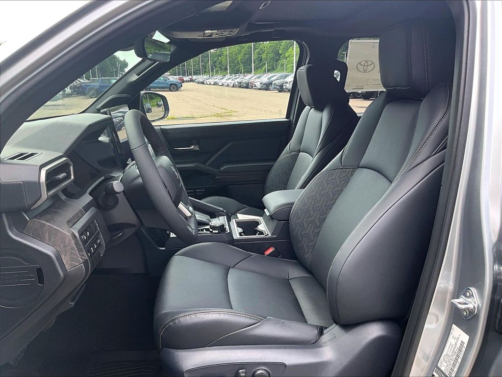 2026 Toyota Tacoma — photo 10
