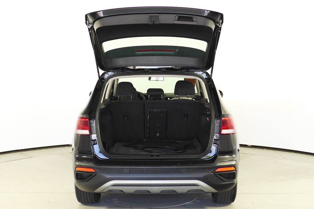 2022 Volkswagen Taos S 10