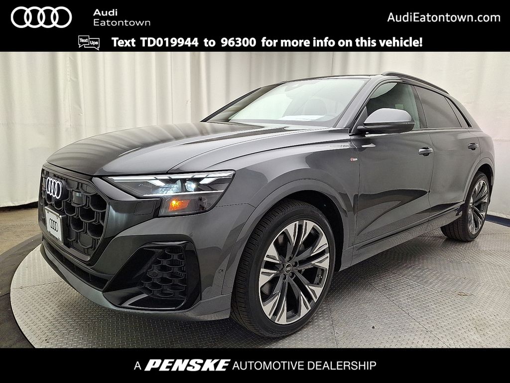 Thumbnail: 2026 Audi Q8 - 1