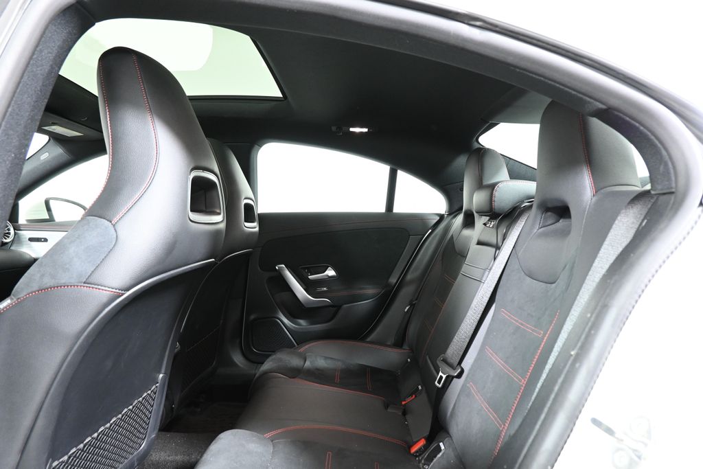 2022 Mercedes-Benz CLA 250 7