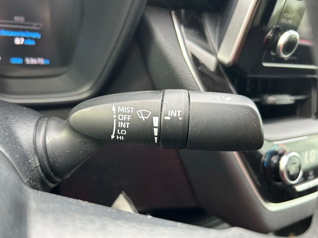 Thumbnail: 2021 Toyota Corolla - 20