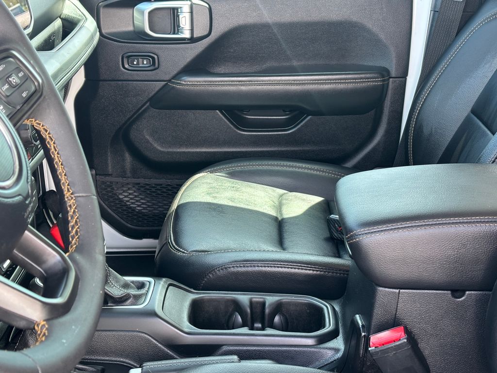 Used Car 2024 Jeep Gladiator  Texas Trail For Sale Under $40,000 In Austin, Texas