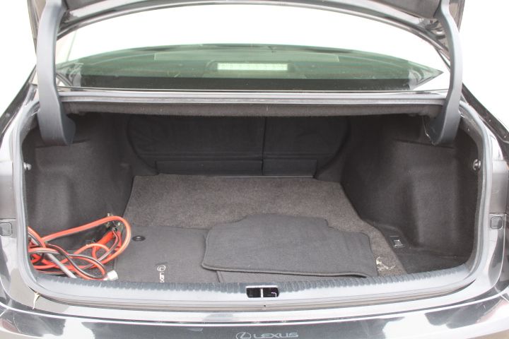 Used Car 2018 Lexus Is  300 For Sale Under $25,000 In Georgetown, Texas