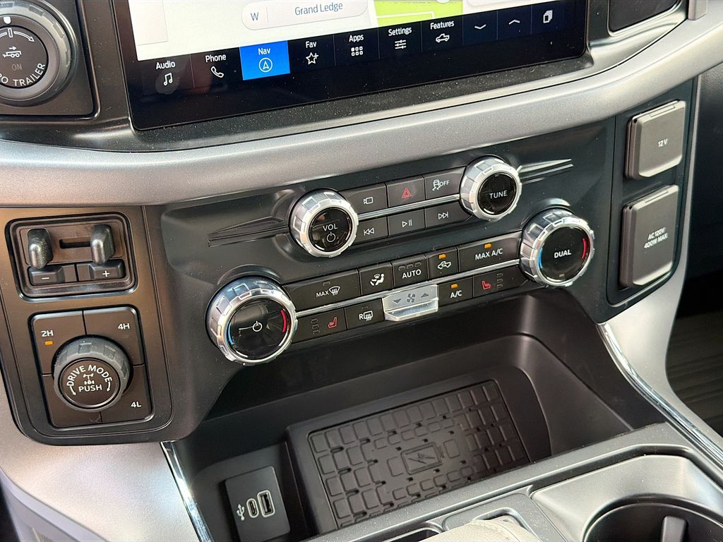 2026 Ford F-150 XLT - Photo 18