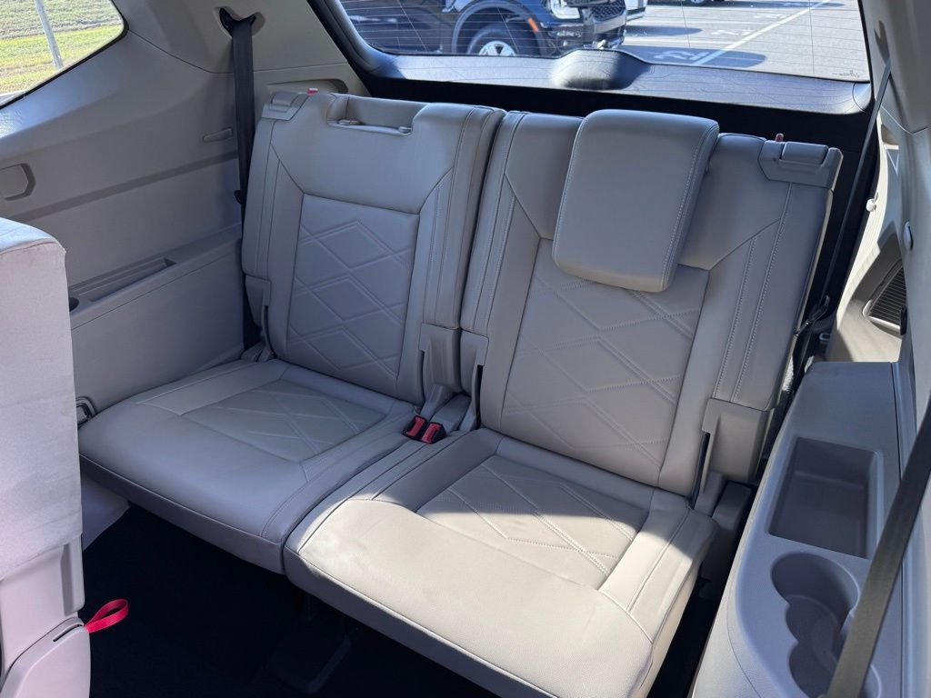 2024 Volkswagen Atlas 2.0T SE