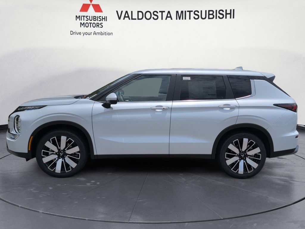 New 2026 Mitsubishi Outlander SUV