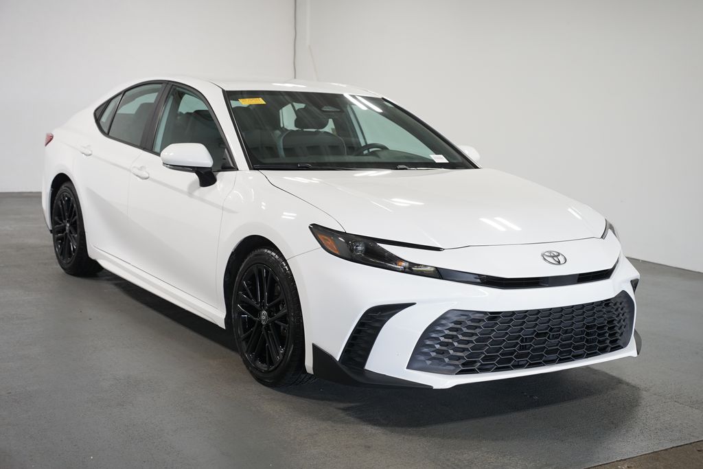 Thumbnail: 2025 Toyota Camry - 3