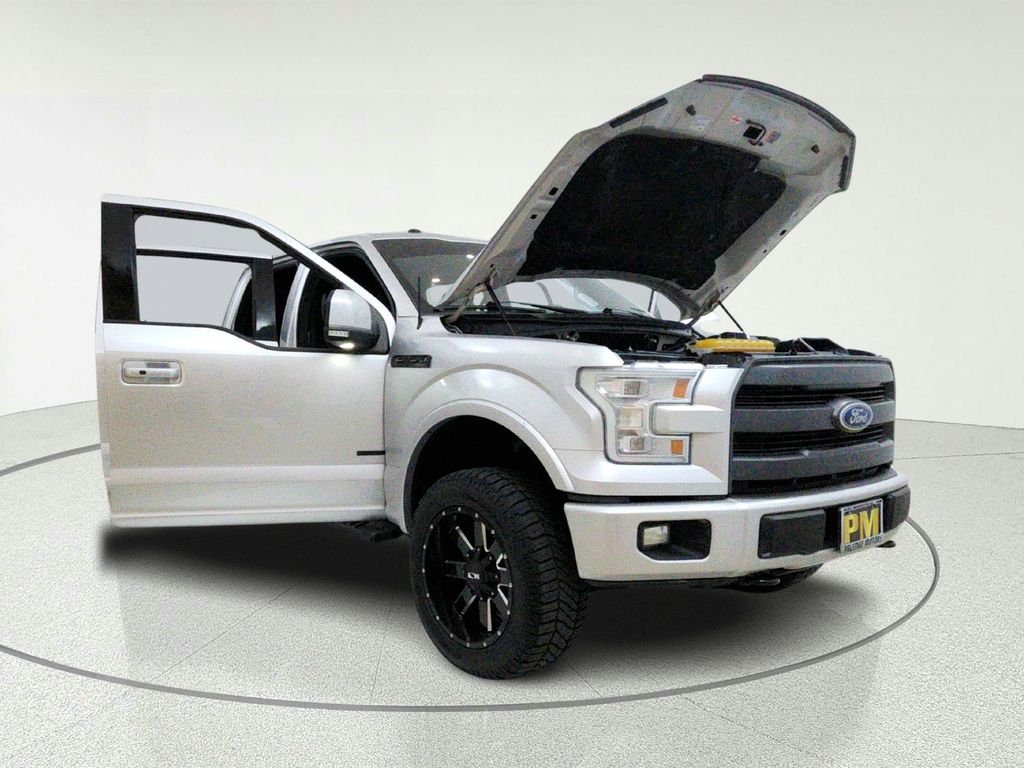 Ingot Silver Metallic 2016 Ford F-150 Lariat SuperCrew 4WD Pickup Truck Four-Wheel Drive 6-Speed Automatic
