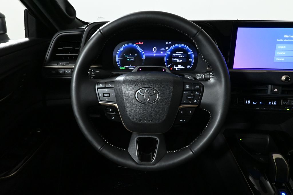 Thumbnail: 2025 Toyota Crown Signia - 19