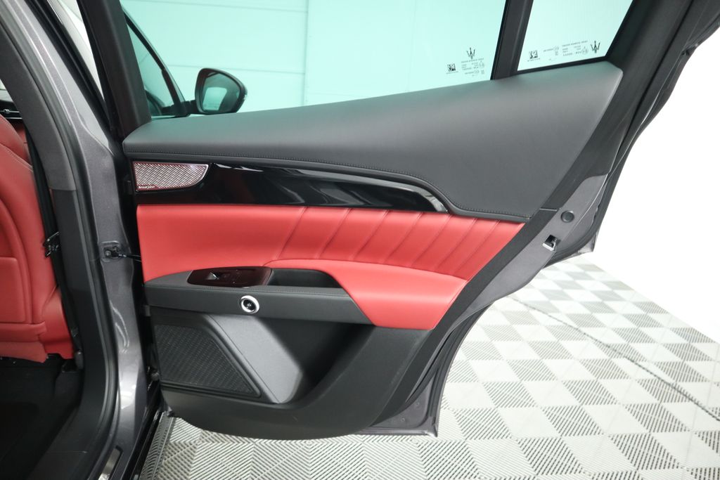 Thumbnail: 2025 Maserati Grecale - 28