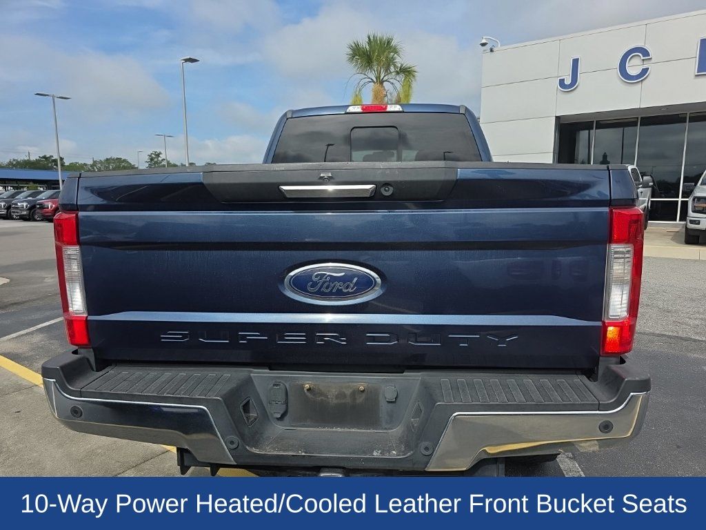 2017 Ford F-250 Super Duty LARIAT