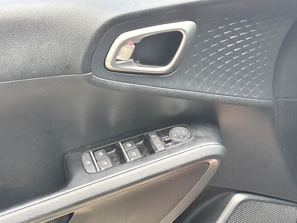 Certified Used 2021 Gray Kia GT-Line image 17