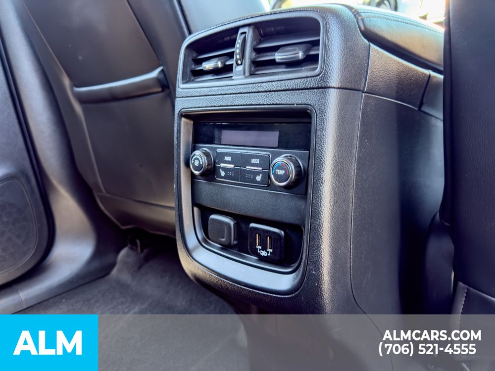 Used 2017 White Buick Essence image 29