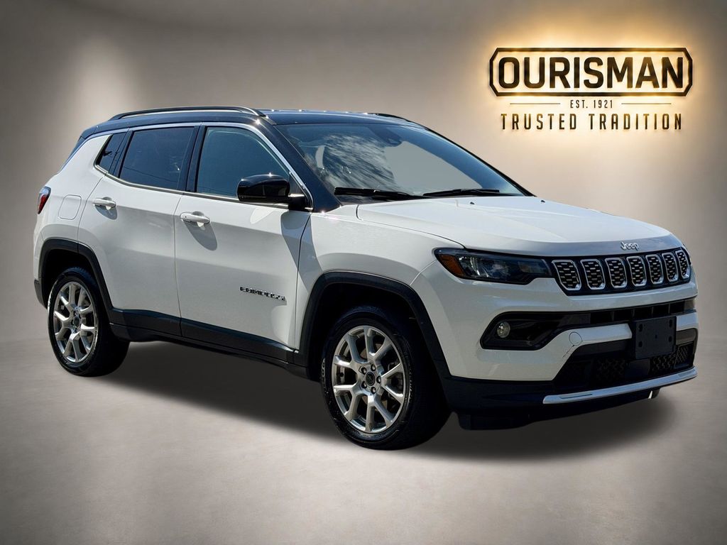 Bright White Clearcoat 2025 Jeep Compass SUV / Crossover Four-Wheel Drive 8-Speed Automatic