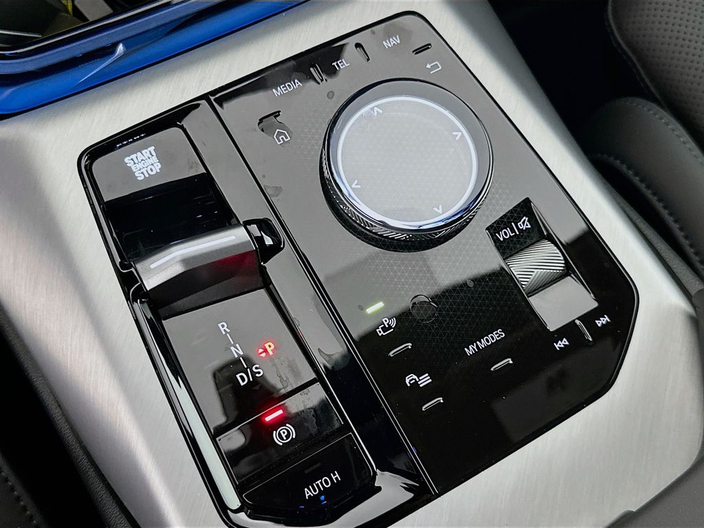 2025 BMW X3 3.0i 16