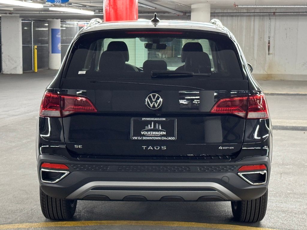 2024 Volkswagen Taos 1.5T SE 32