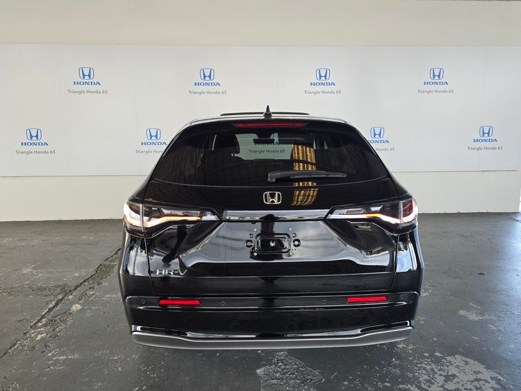 Thumbnail: 2027 Honda HR-V - 7