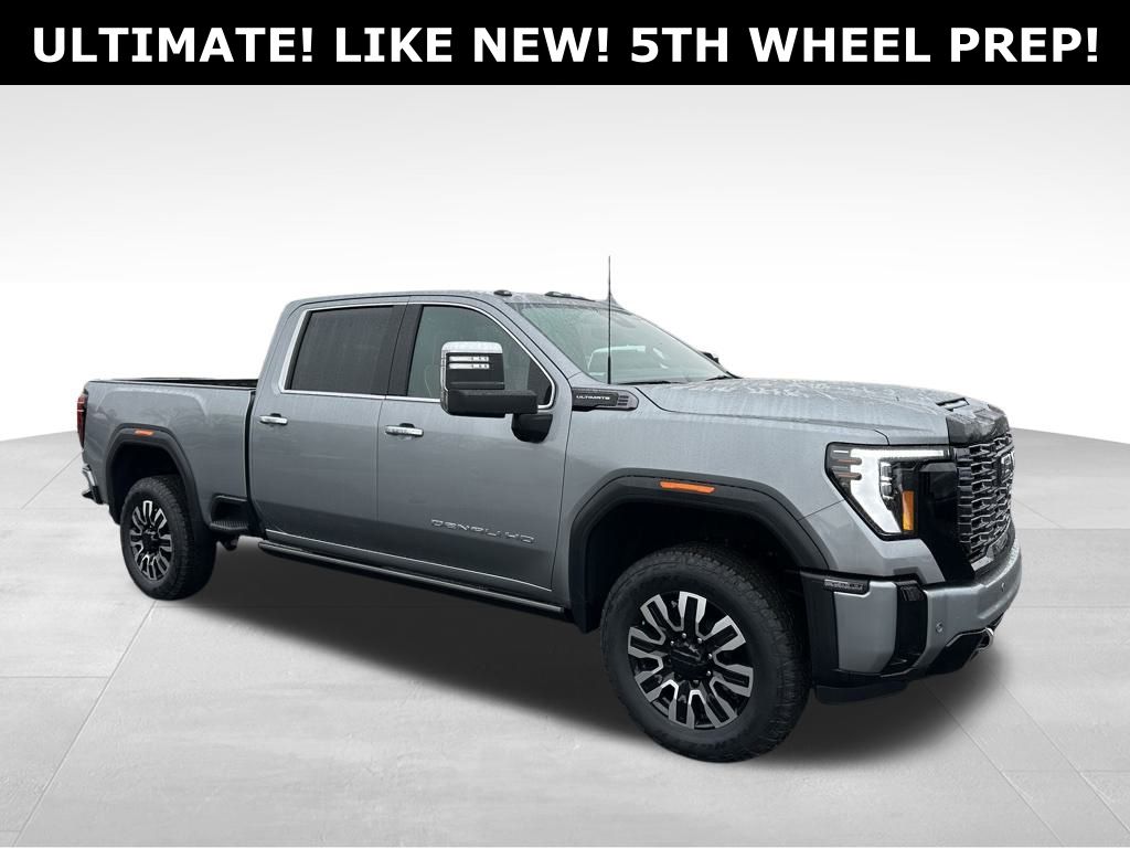 2025 GMC Sierra 3500HD Denali Ultimate Crew Cab 4WD