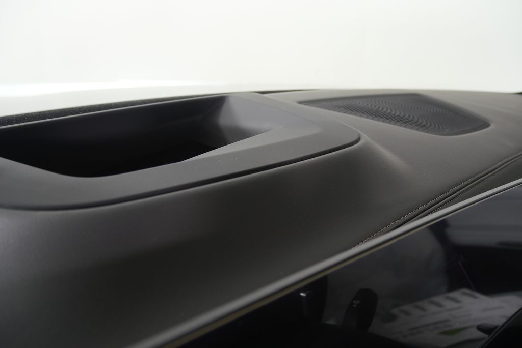 Thumbnail: 2026 BMW X5 - 18