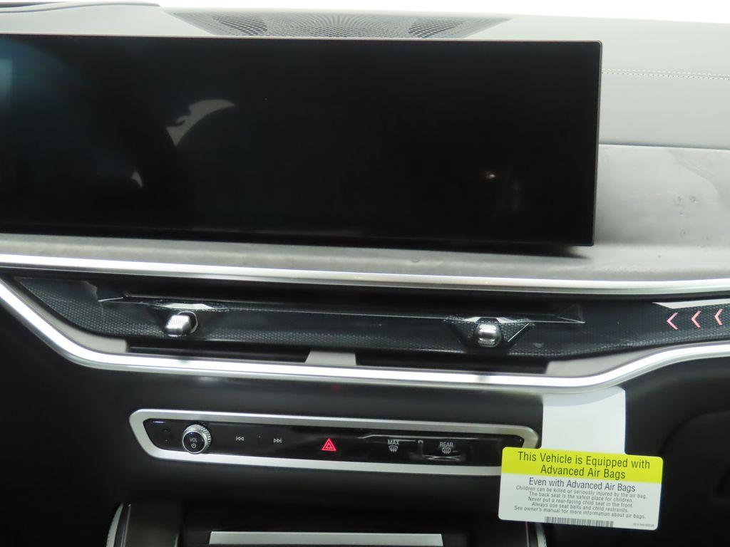 Thumbnail: 2026 BMW X5 - 14