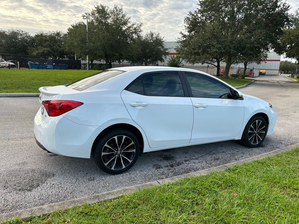 Thumbnail: 2018 Toyota Corolla - 5