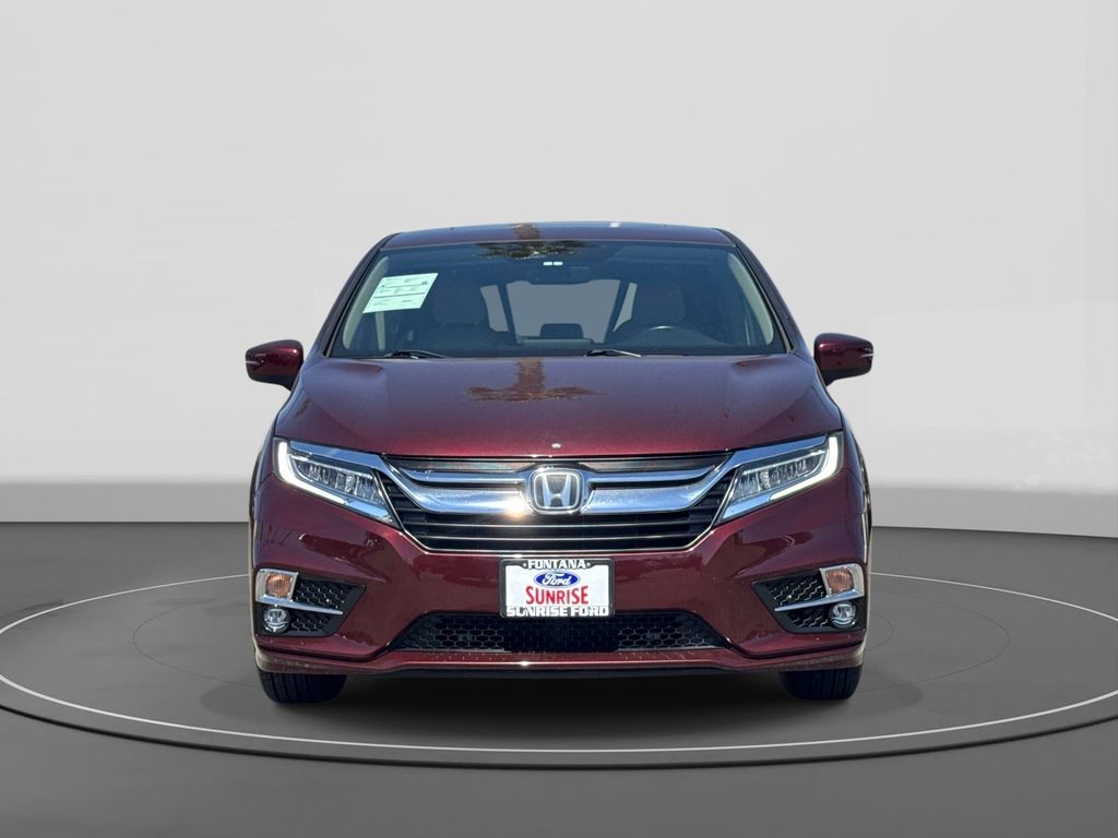 Used 2018 Honda Odyssey Touring 4D Passenger Van