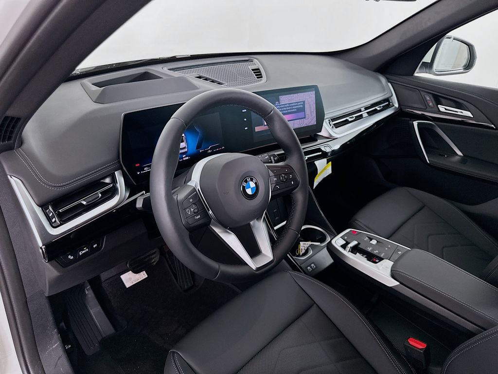 2025 BMW X1 xDrive28i 9