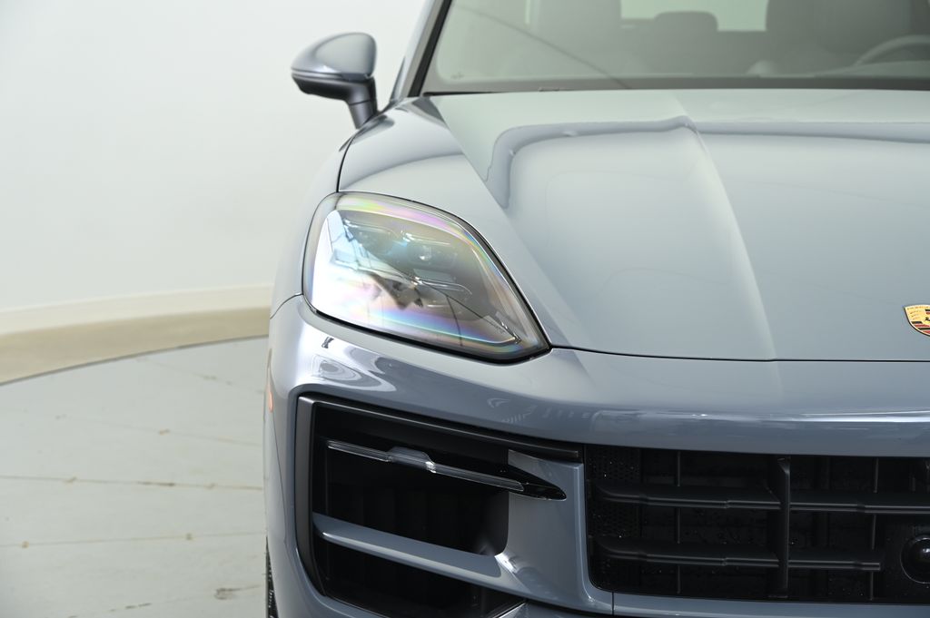 Thumbnail: 2025 Porsche Cayenne - 11