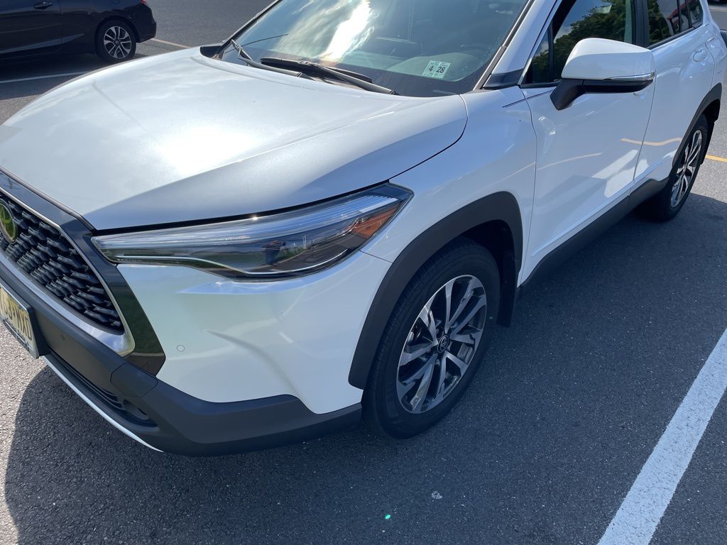 Thumbnail: 2023 Toyota Corolla Cross - 2