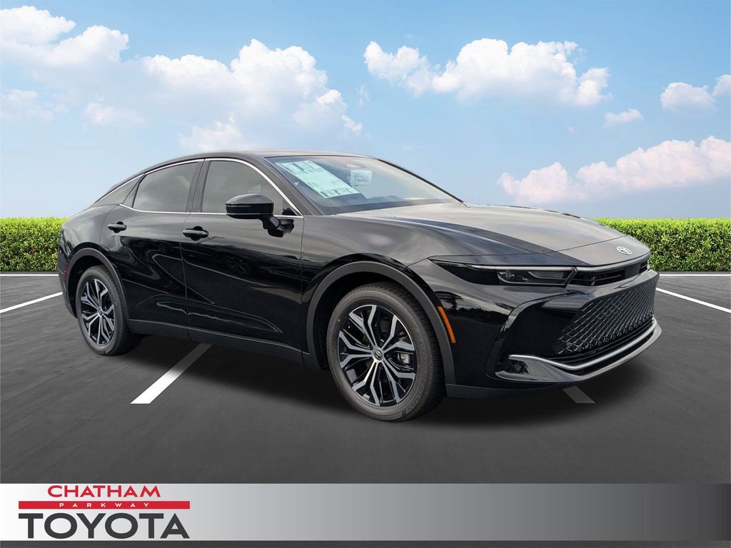 2026 Toyota Crown XLE's photo