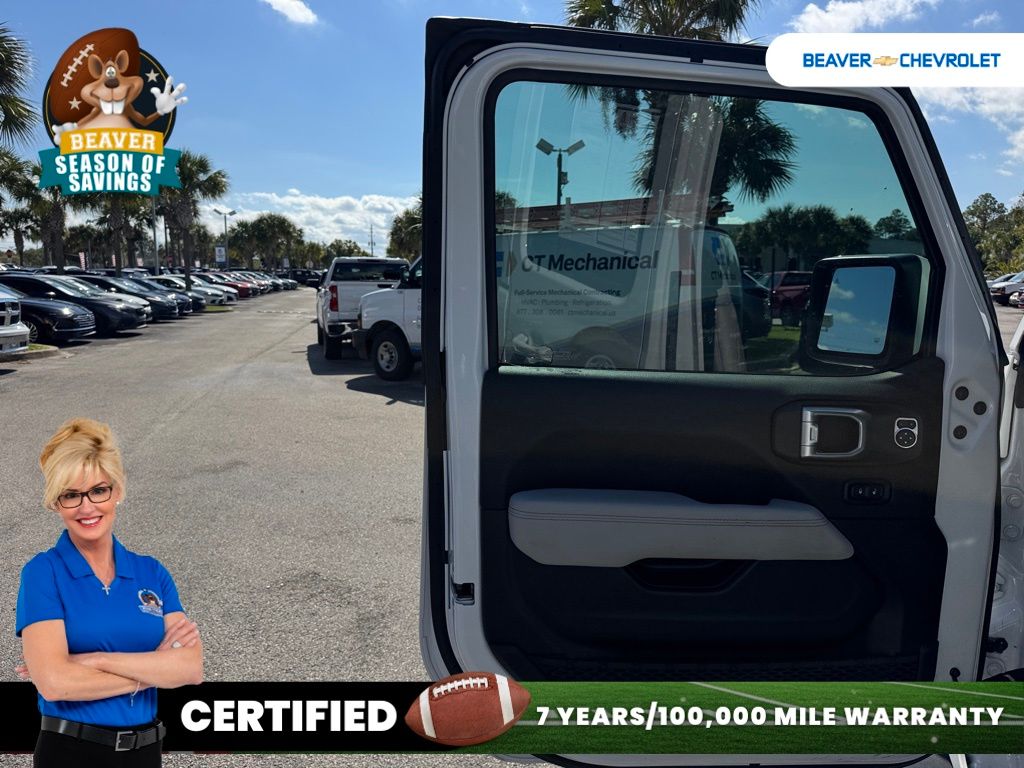 Used 2021 Jeep Wrangler SUV