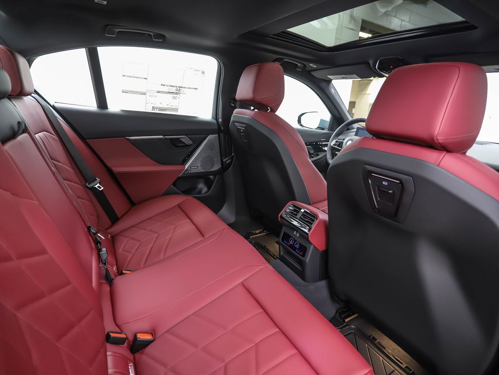 Thumbnail: 2026 BMW 5 Series - 27