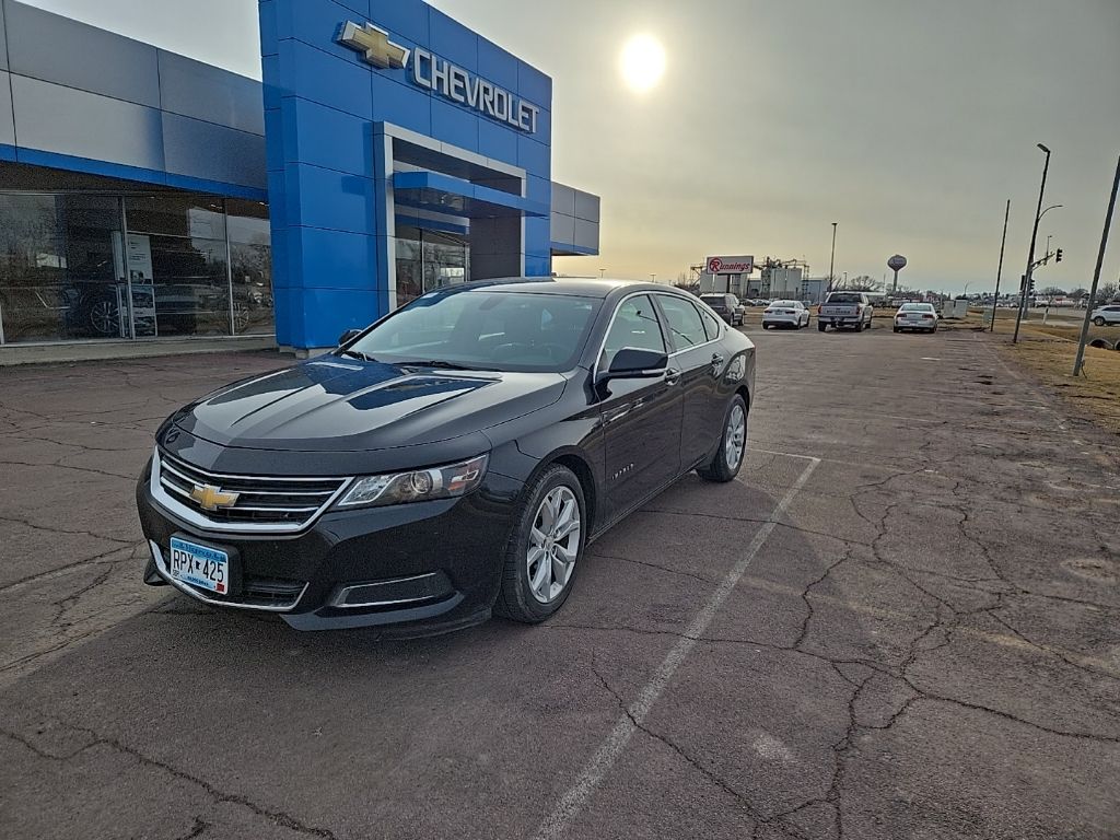 2017 Chevrolet Impala LT FWD