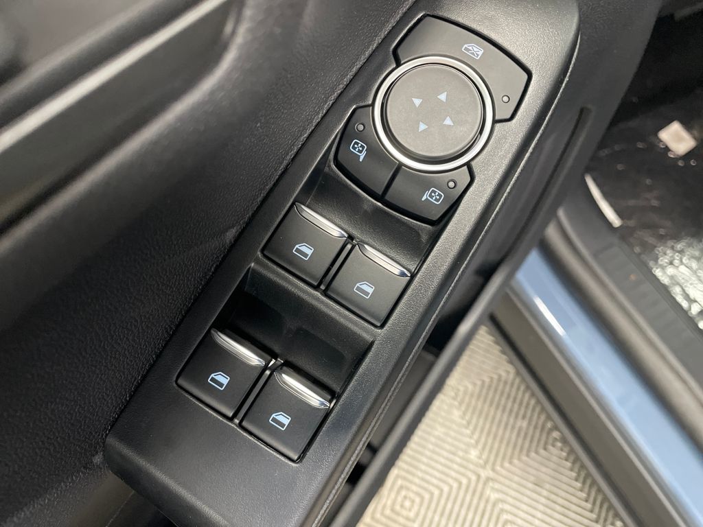 2025 Ford Escape Active photo 13