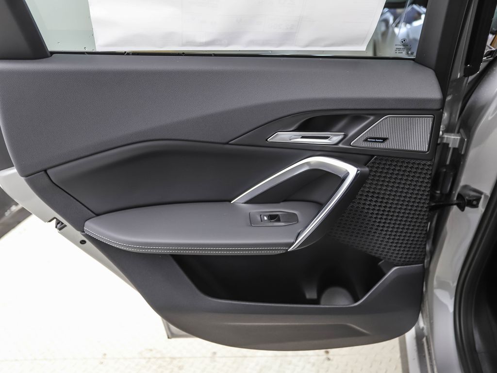 Thumbnail: 2026 BMW X1 - 20