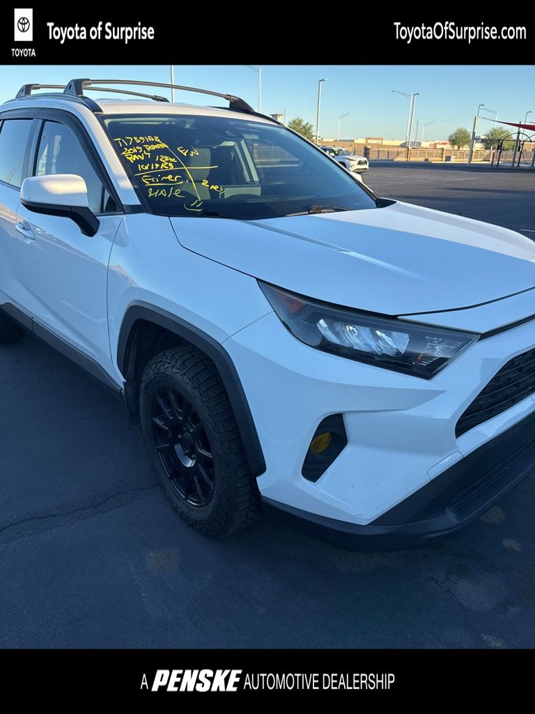 Thumbnail: 2019 Toyota RAV4 - 1