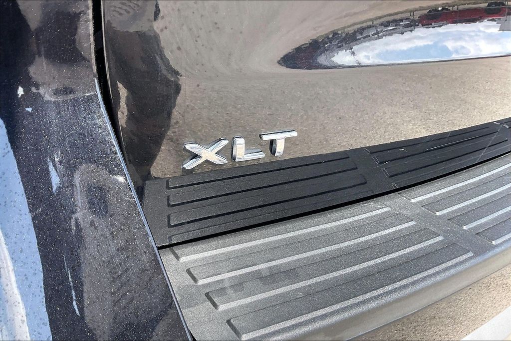 Used 2024 Ford Expedition XLT 4D Sport Utility