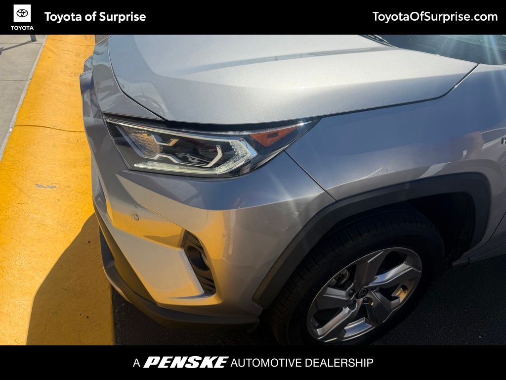 Thumbnail: 2021 Toyota RAV4 - 1