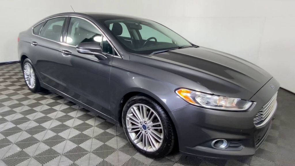 2016 Ford Fusion SE 2