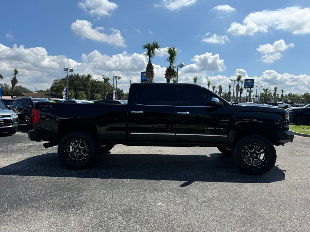 2018 Chevrolet Silverado 1500 LTZ 9