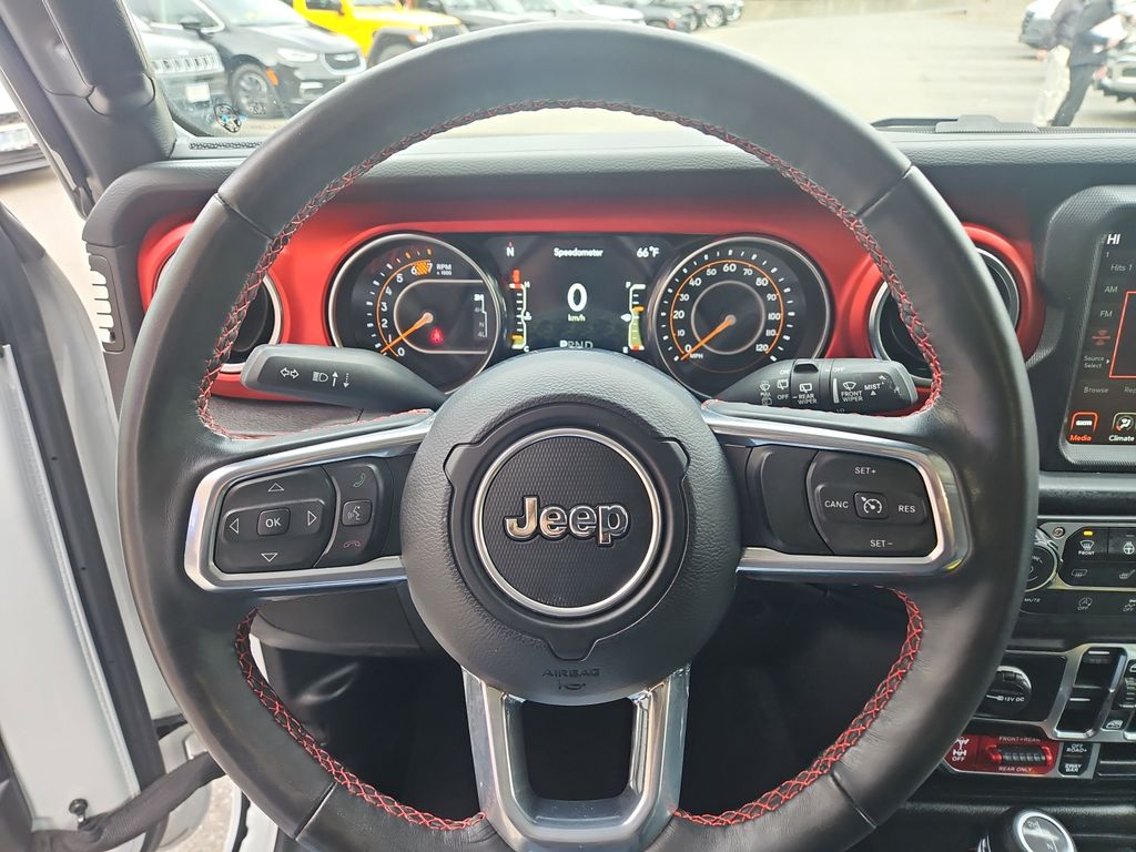 2023 Jeep Wrangler Rubicon photo