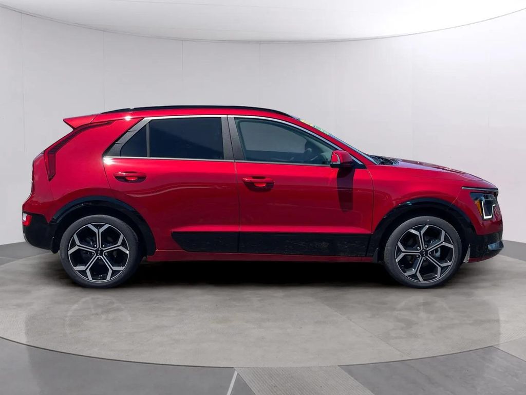 Certified Used 2025 Runway Red Kia EX Touring image 6