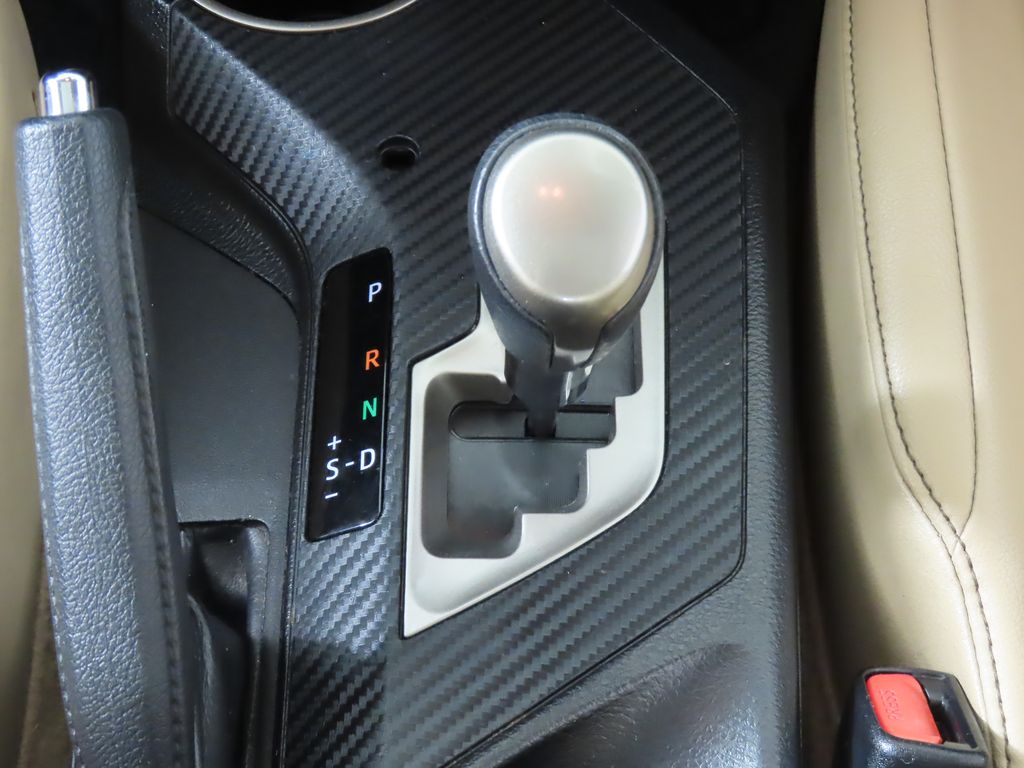 Thumbnail: 2014 Toyota RAV4 - 24