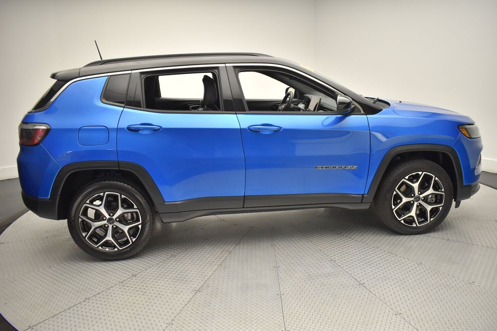 Thumbnail: 2025 Jeep Compass - 4
