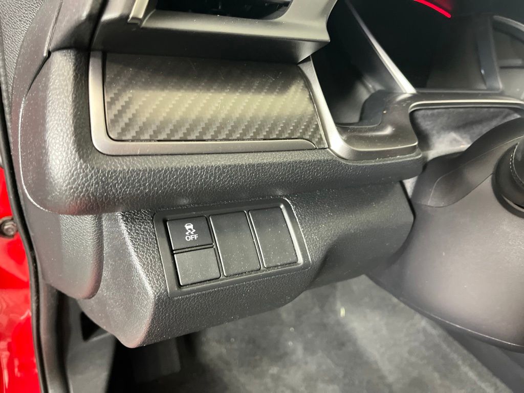 Thumbnail: 2017 Honda Civic - 26
