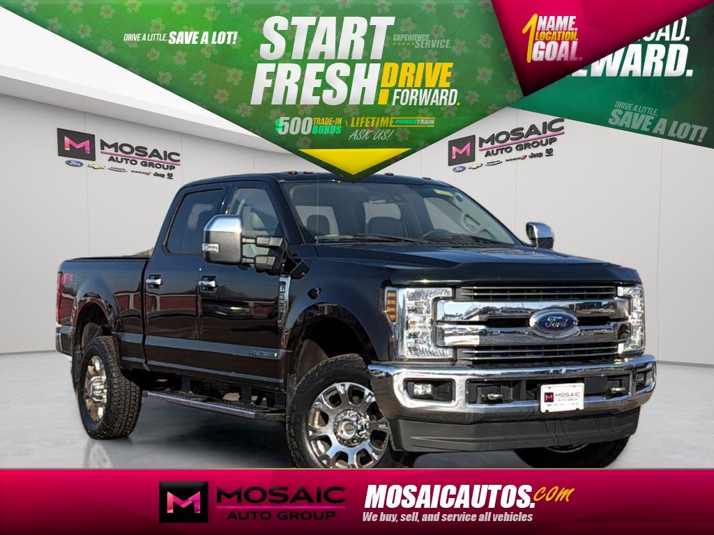 2018 Ford F-250 Super Duty Lariat Crew Cab 4WD