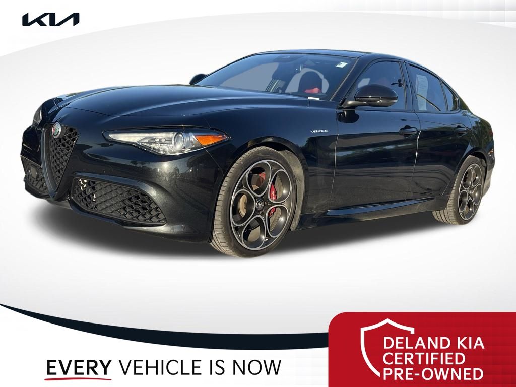 2022 Alfa Romeo Giulia 2.0 Ti Veloce Auto's photo