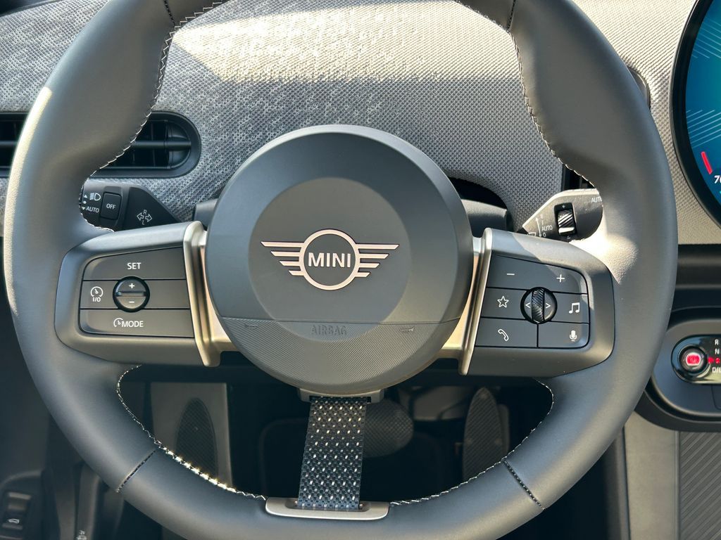 Thumbnail: 2026 MINI Cooper - 18