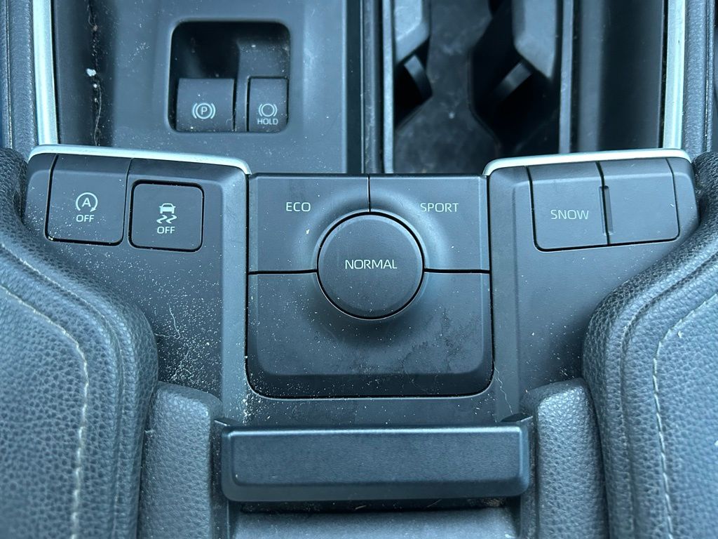 Thumbnail: 2024 Toyota Grand Highlander - 27